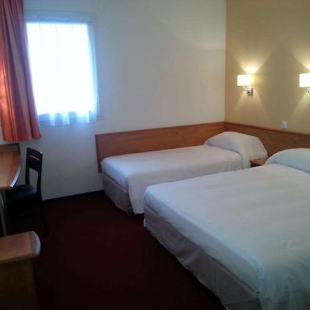 Brit Hotel Confort Villeneuve Sur Lot Bias  Exterior foto